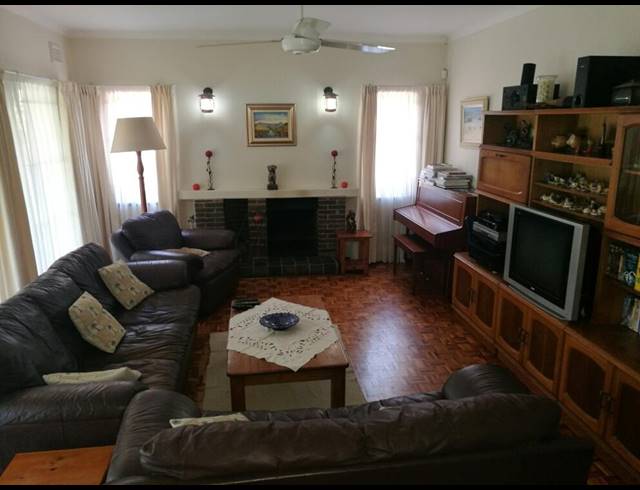 4 BEDROOM FREESTANDING SOLD IN BEREA WEST
